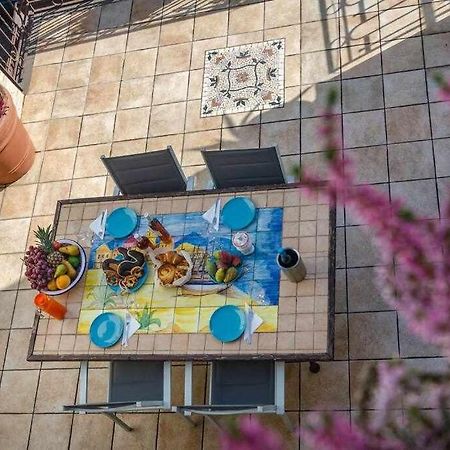 Casa Delle Zammare Fronte Mare Centro Storico Villa Riposto ภายนอก รูปภาพ