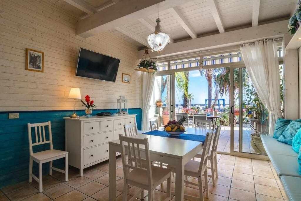 Casa Delle Zammare Fronte Mare Centro Storico Villa Riposto ภายนอก รูปภาพ