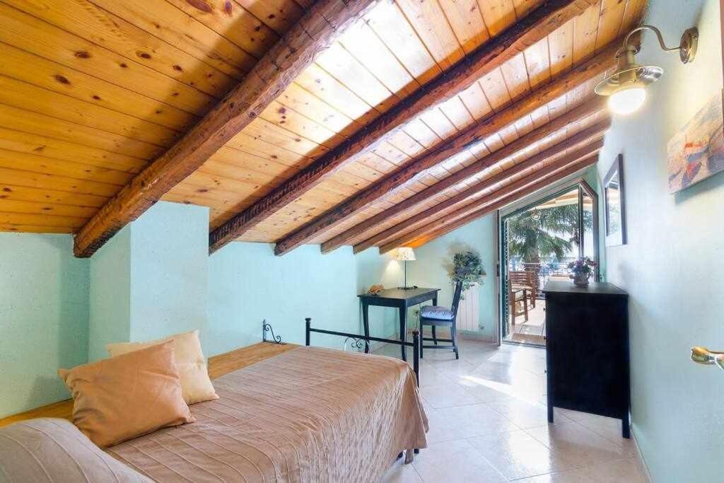 Casa Delle Zammare Fronte Mare Centro Storico Villa Riposto ภายนอก รูปภาพ