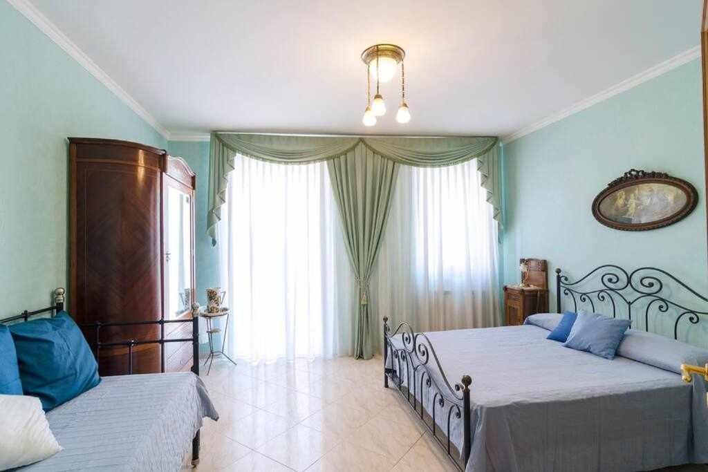 Casa Delle Zammare Fronte Mare Centro Storico Villa Riposto ภายนอก รูปภาพ