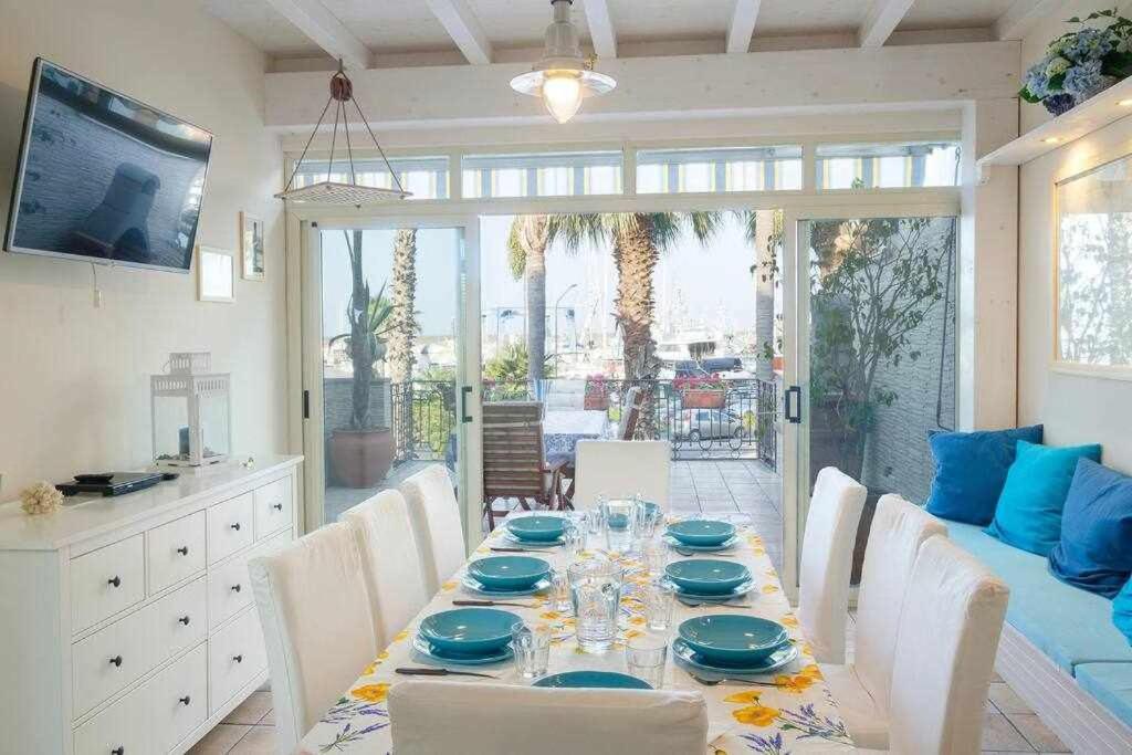 Casa Delle Zammare Fronte Mare Centro Storico Villa Riposto ภายนอก รูปภาพ