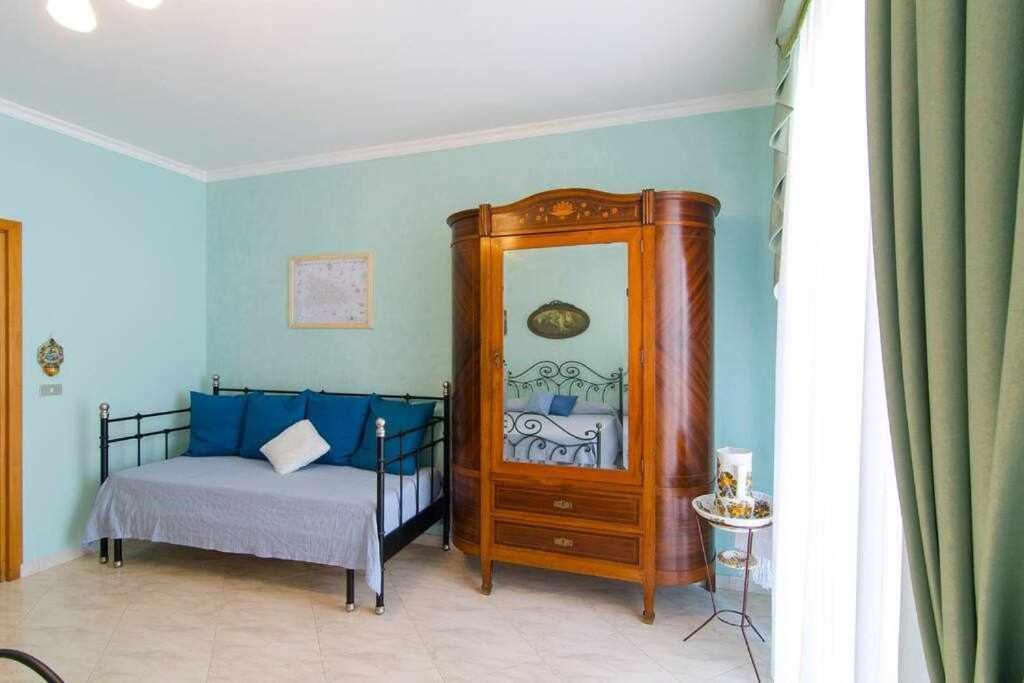 Casa Delle Zammare Fronte Mare Centro Storico Villa Riposto ภายนอก รูปภาพ